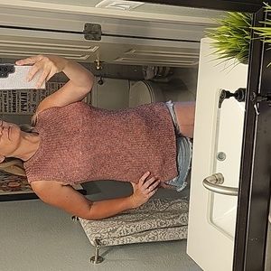 STUNNING ELLA MOSS SLEEVELESS KNIT TOP